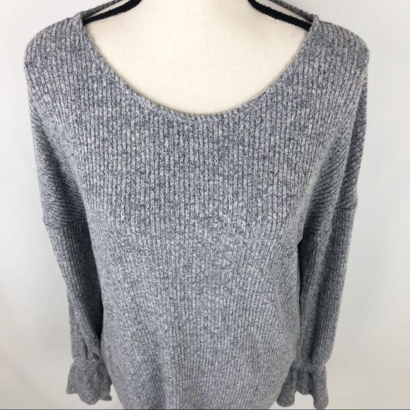 NWT Lucky Brand Ruffle Tie Long Sleeve Grey Top❤ - Picture 3 of 7